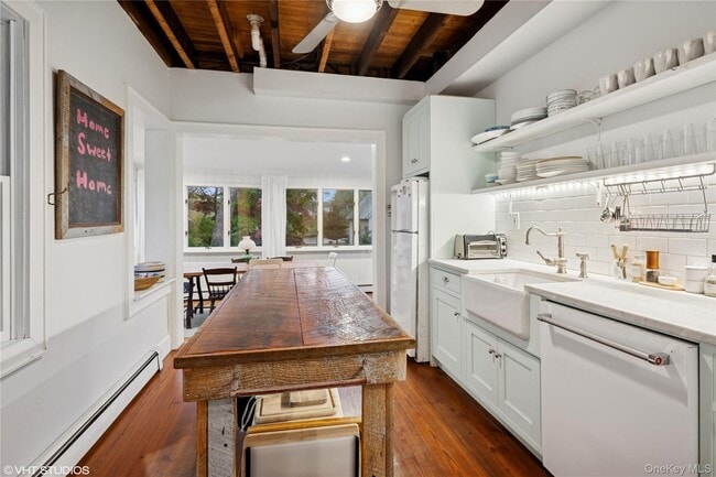 Building Photo - 3725 Wickham Ave