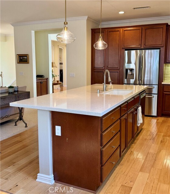 Building Photo - 23801 Los Pinos Ct