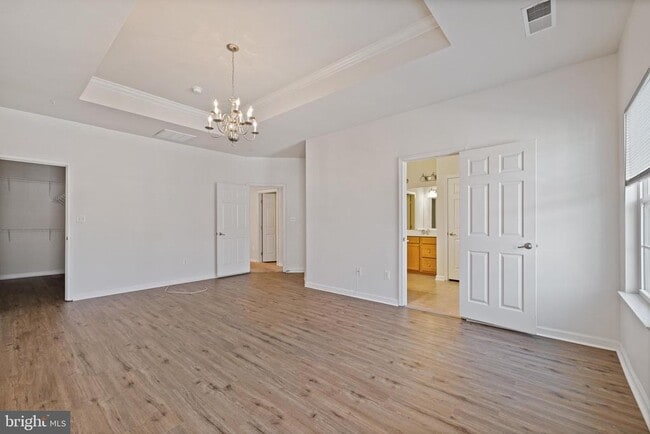 Building Photo - 942 Hall Station Dr