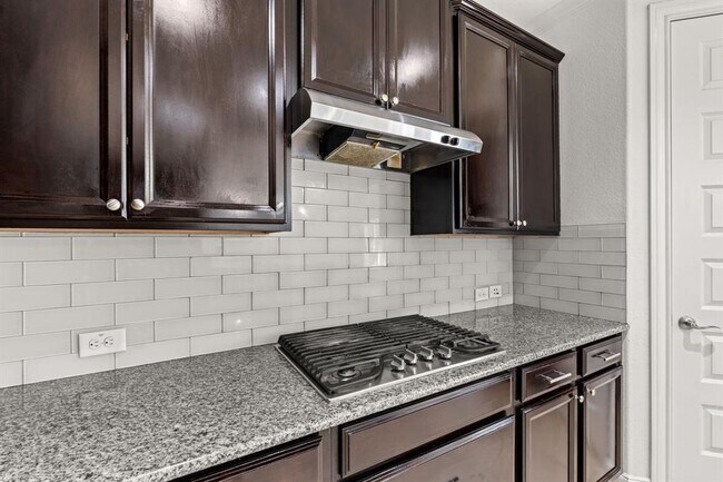Building Photo - 4615 Hollow Chase Ln