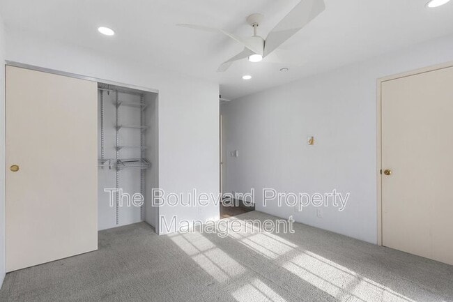 Building Photo - 92-905 Hame Pl 19-205