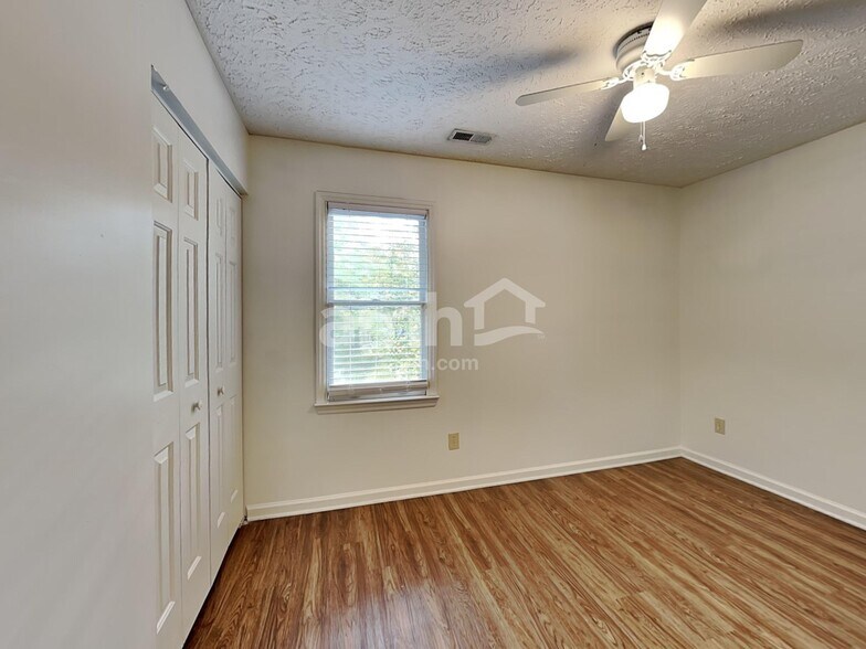Building Photo - 5301 Wenesly Ct