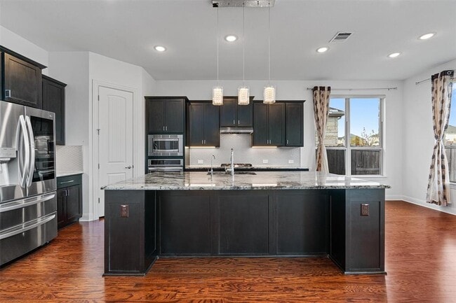 Building Photo - 2328 Lucky Ln