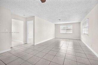 Building Photo - 2127 McKinley St