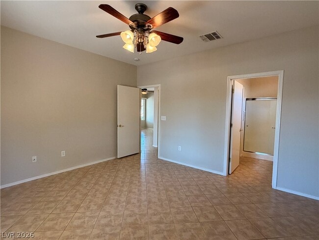 Building Photo - 2523 Romanza Rd