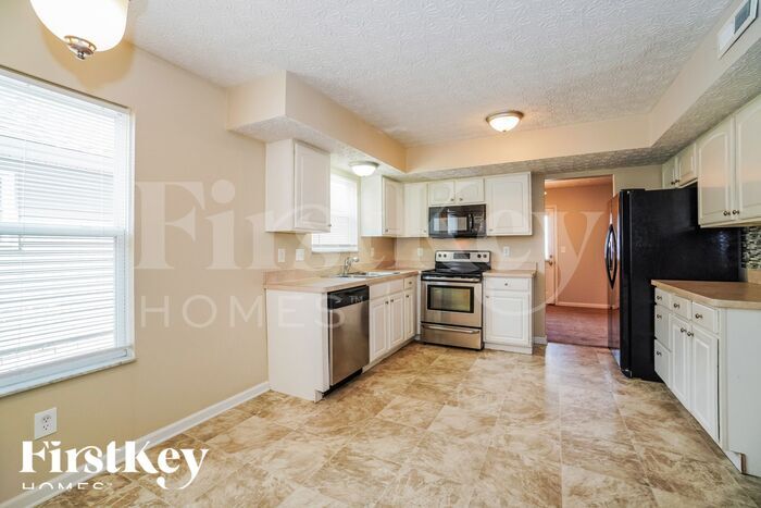 Building Photo - 3908 Genteel Dr