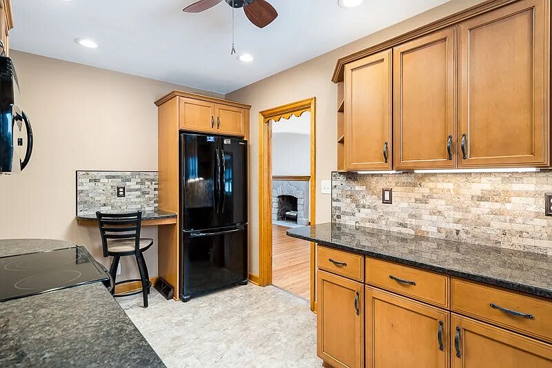 Building Photo - 1122 Luther Ave