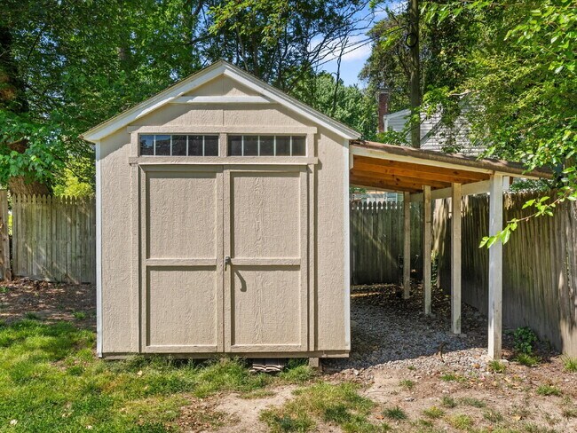 Building Photo - 7602 Woodman Rd