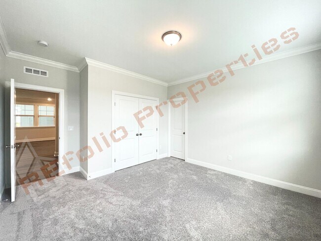 Building Photo - 105 Moraine Ct