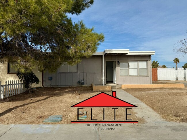 Building Photo - AVAILABLE NOW!! 1/2 OFF FIRST MONTH"S RENT!