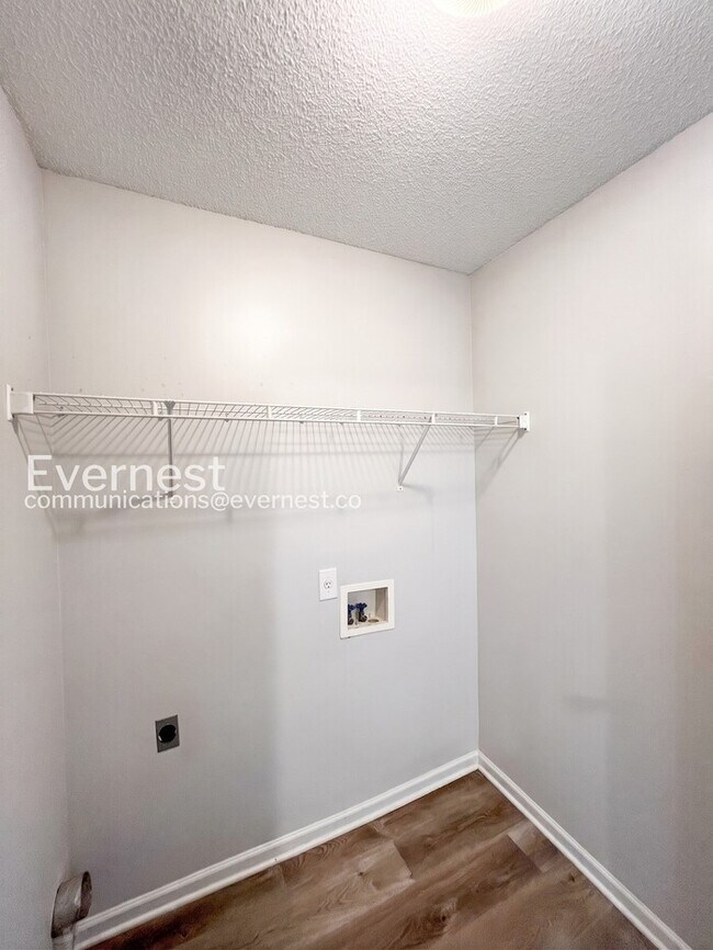 Building Photo - 7661 Ragland Pl