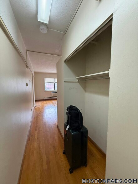 Building Photo - 1110 Commonwealth Ave