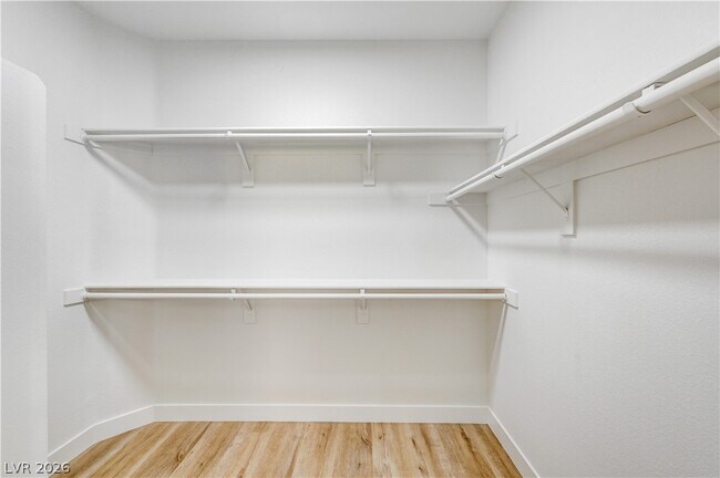 Building Photo - 3236 Rushing Waters Pl