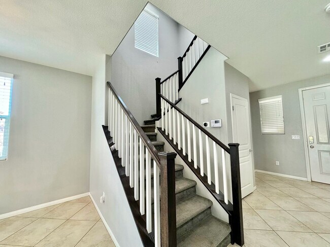 Building Photo - 10544 Pembroke Bay St