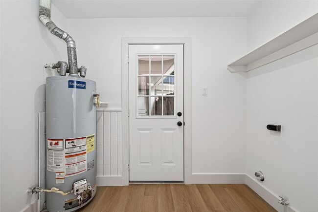 Building Photo - 1834 Shadow Rock Dr