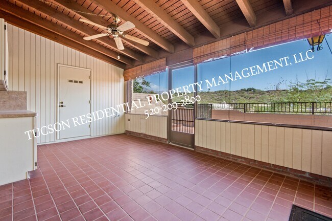 Building Photo - 5084 N Camino Del Lazo