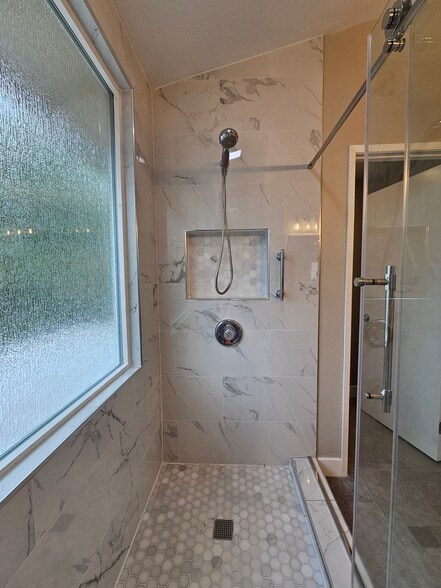 Building Photo - 12566 Salmon River Rd