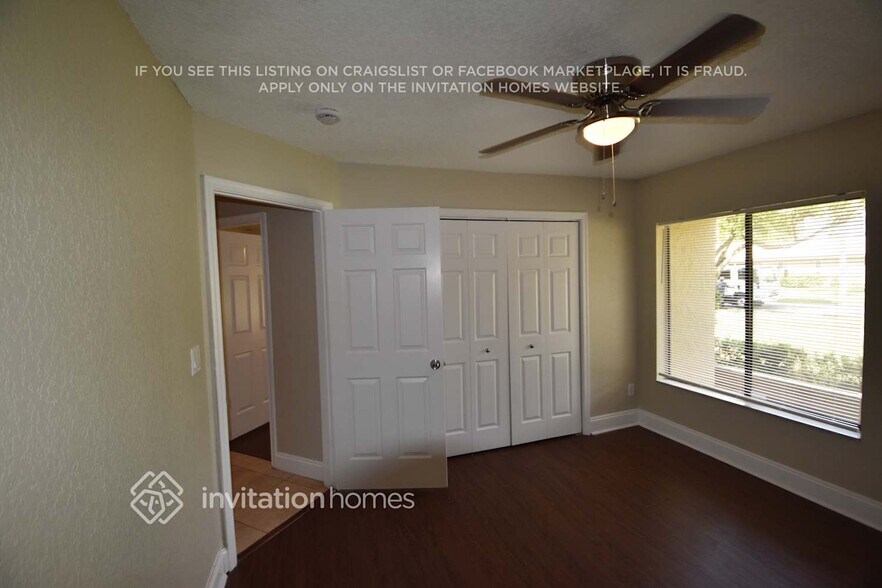 Building Photo - 3261 NW 108th Dr