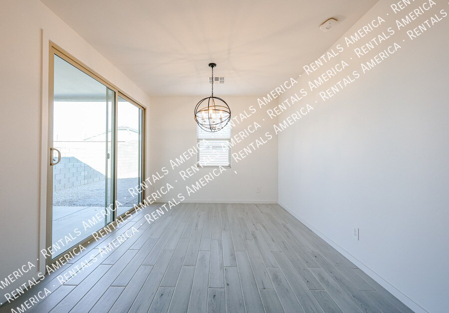 Building Photo - 15940 W Gray Fox Trl