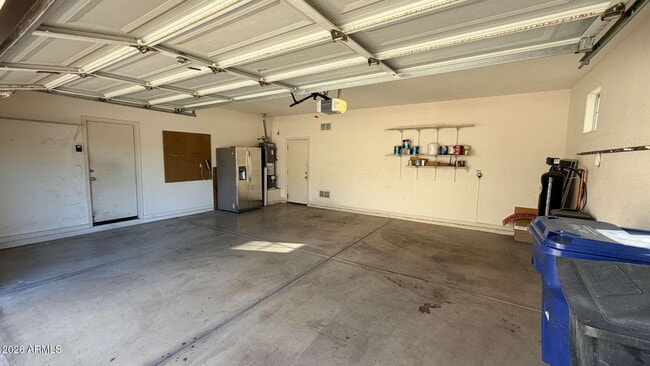 Building Photo - 1543 S Sean Ct