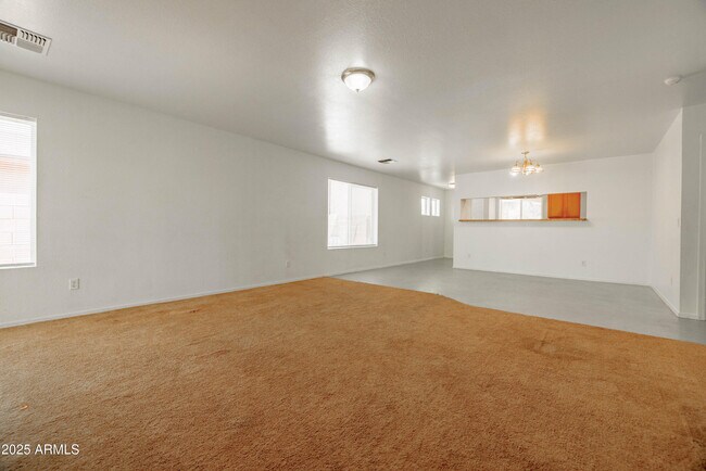Building Photo - 1238 E Fremont Rd