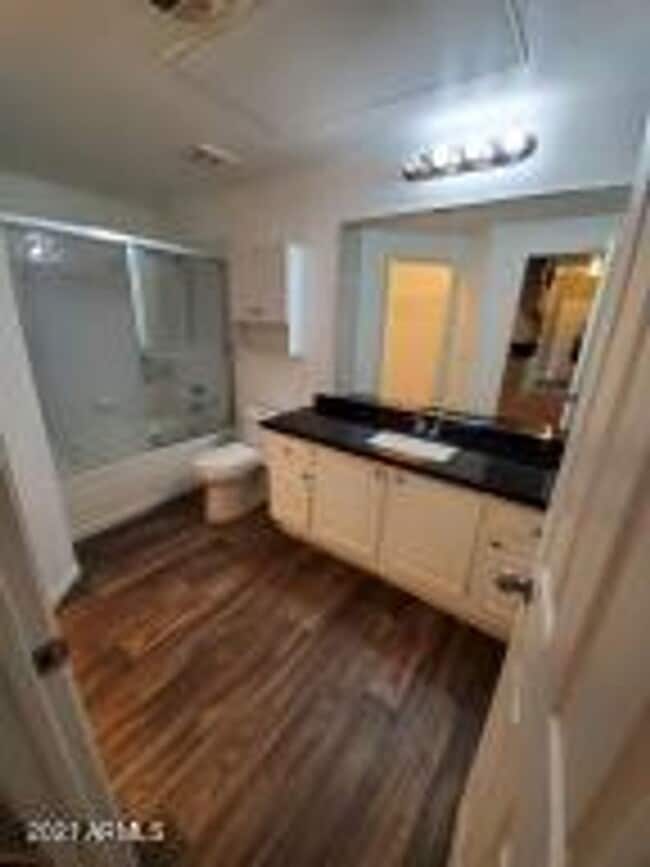 Building Photo - San Simeon Condo