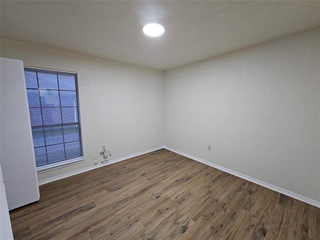 Building Photo - 3149 Tudor Ln