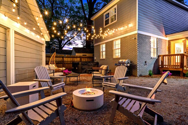 Building Photo - 3126 Cowden Ave