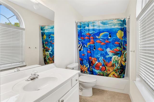 Building Photo - 4300 Vanderpool Dr