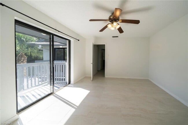 Building Photo - 17451 Silver Fox Dr