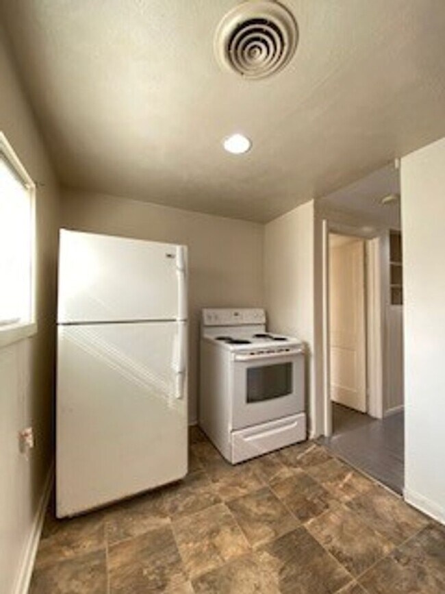 Building Photo - Big Value At An Affordable Rate - Water In...