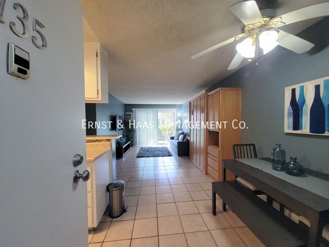 Building Photo - Beautiful 1 Bedroom Condo in Resort Styled...