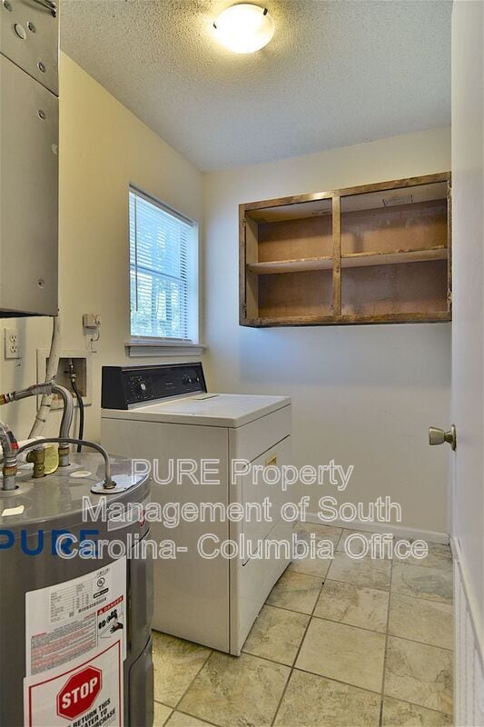 Building Photo - 144 Springwoods Lake Point