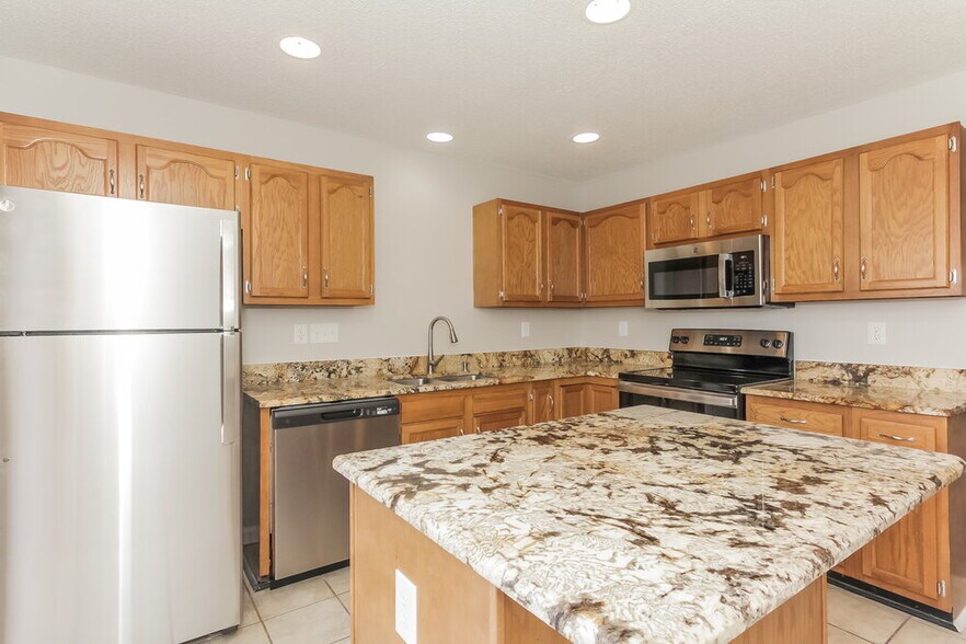 Building Photo - 12654 Tucker Crossing Ln