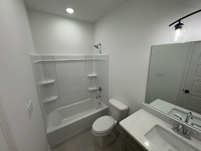 Building Photo - 4BD/4.5BA FOR RENT