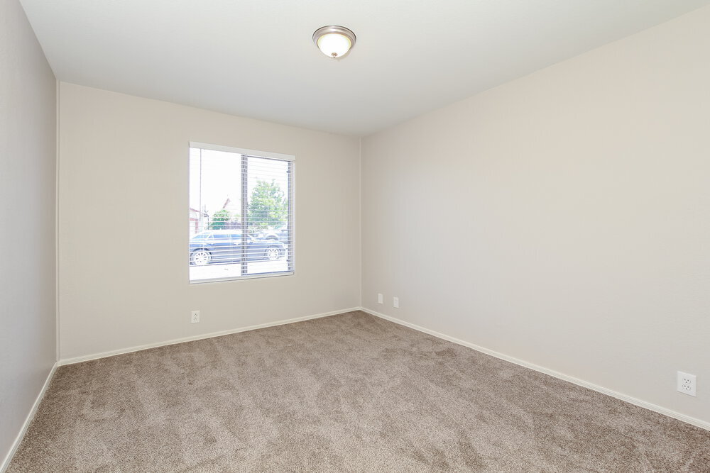 Building Photo - 3919 W Abraham Ln