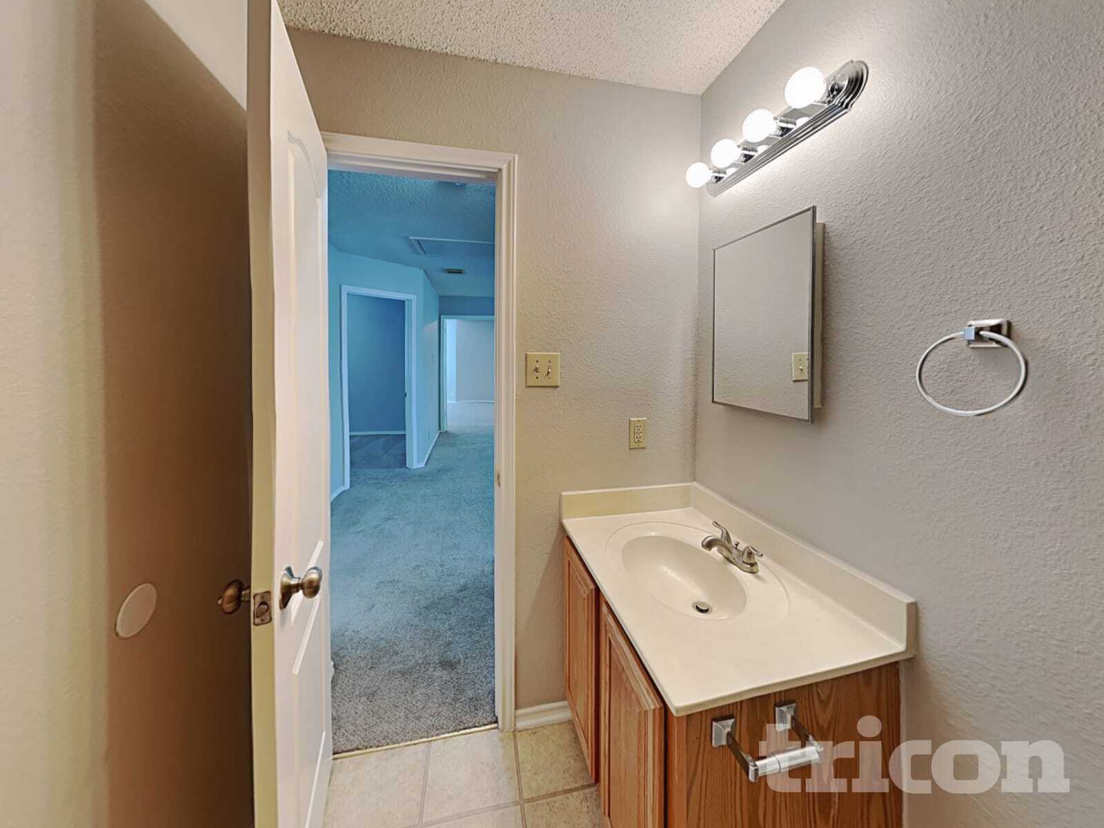 Building Photo - 1074 Stone Branch