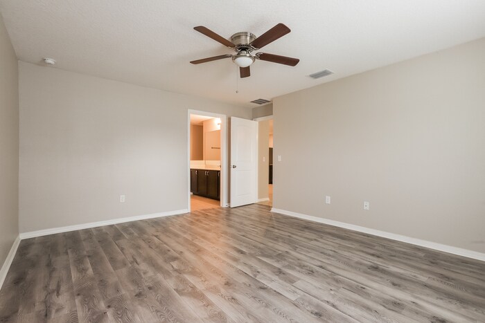 Building Photo - 8308 Silverbell Loop
