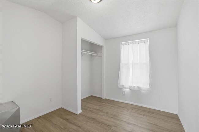 Building Photo - 25415 Cedar Dr