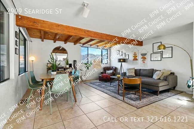 Building Photo - 2909 Searidge St