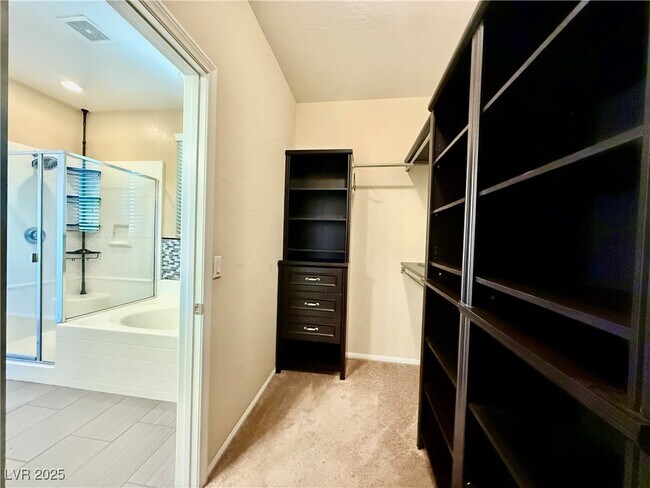 Building Photo - 5369 Alden Glen Dr