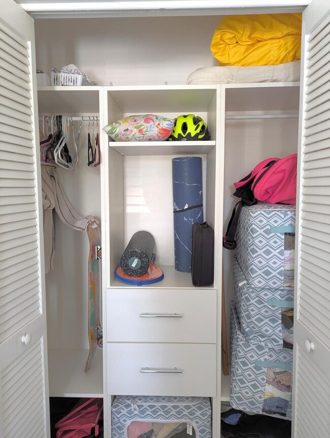 Building Photo - 3130 Millwood Terrace