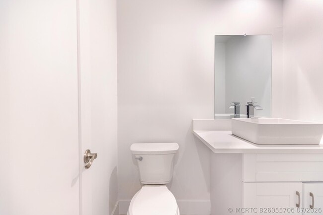 Building Photo - 7860 Stanway Pl