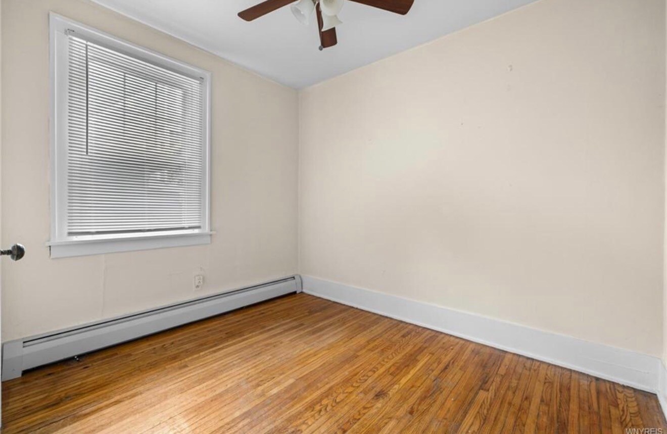 Building Photo - 619 Elmwood Ave