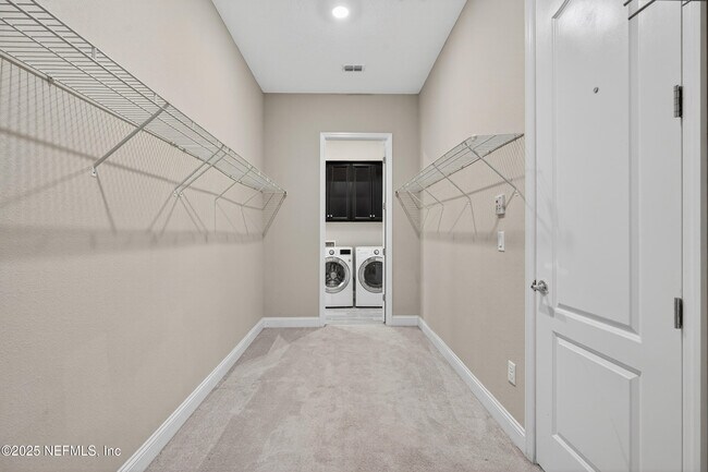 Building Photo - 215RENT Carina Trl