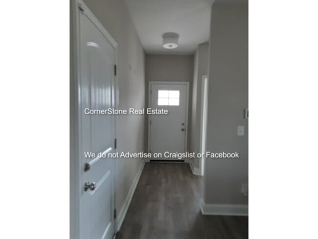 Building Photo - 103 Jude Ct