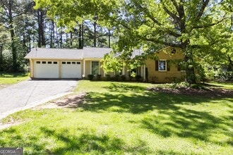 Building Photo - 3720 Sunny Hill Dr