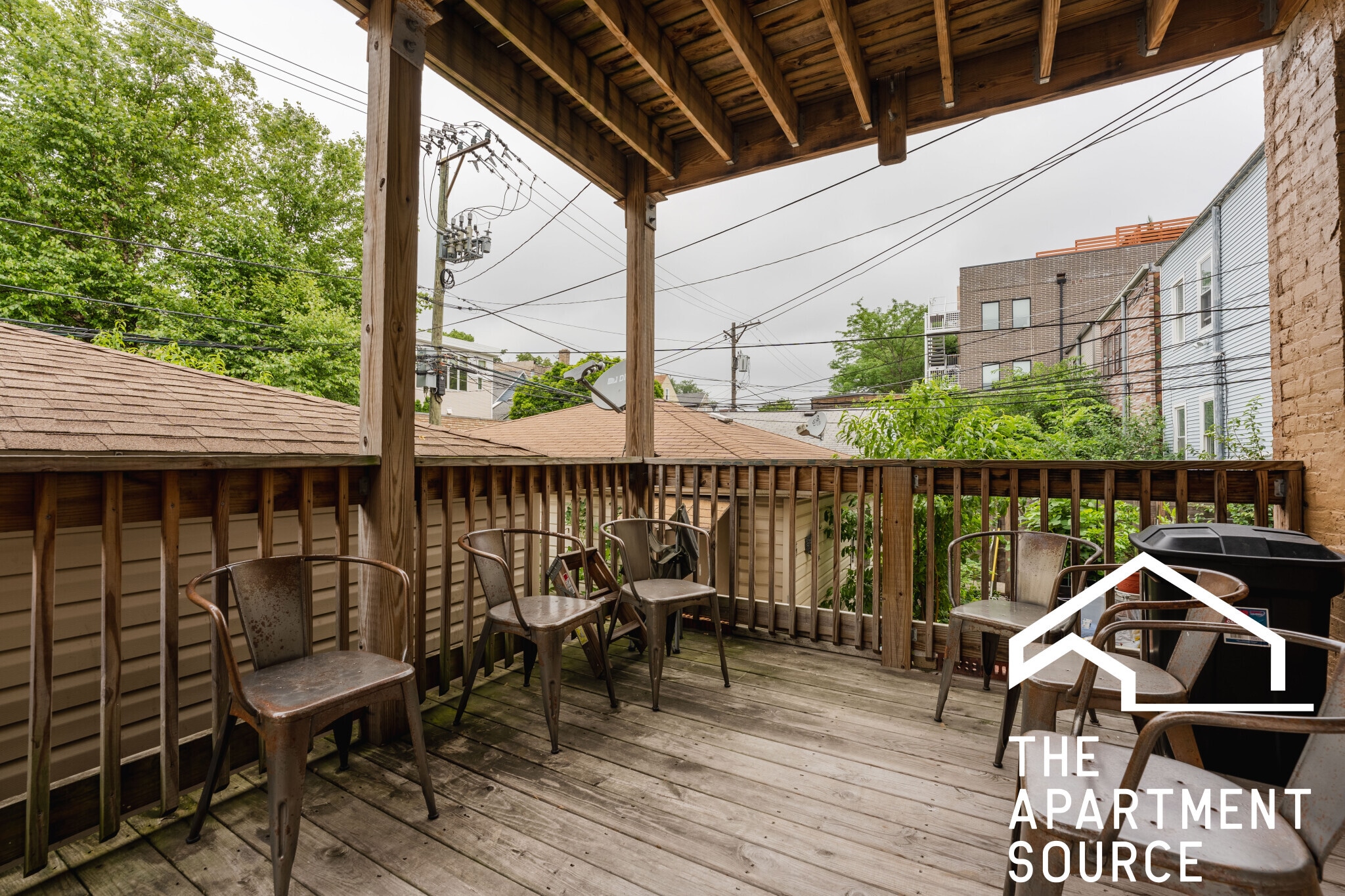 Building Photo - 2660 N Ashland Ave