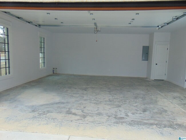Building Photo - 117 Melbourne Cir