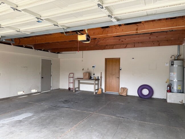Building Photo - 5523 Freeman Cir